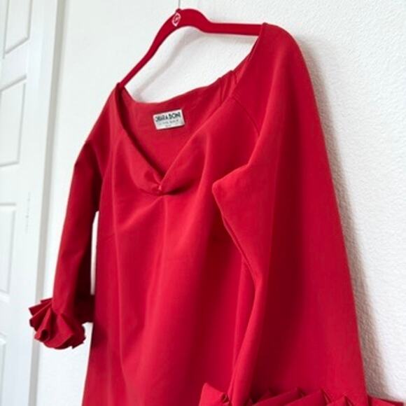 Chiara Boni Red Column Gown Ruffle Sleeve Sweetheart Neckline Formal Dress - Picture 3 of 6